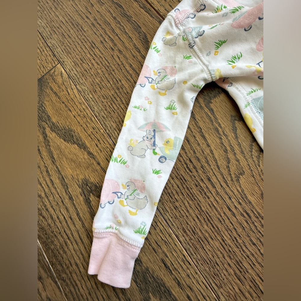The Beaufort Bonnet Company Pink and White Kids Pajamas 2T toddler bunny easter - Picture 3 of 6